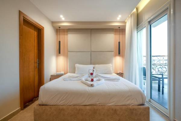 Habitación Triple con Vista a la Ciudad